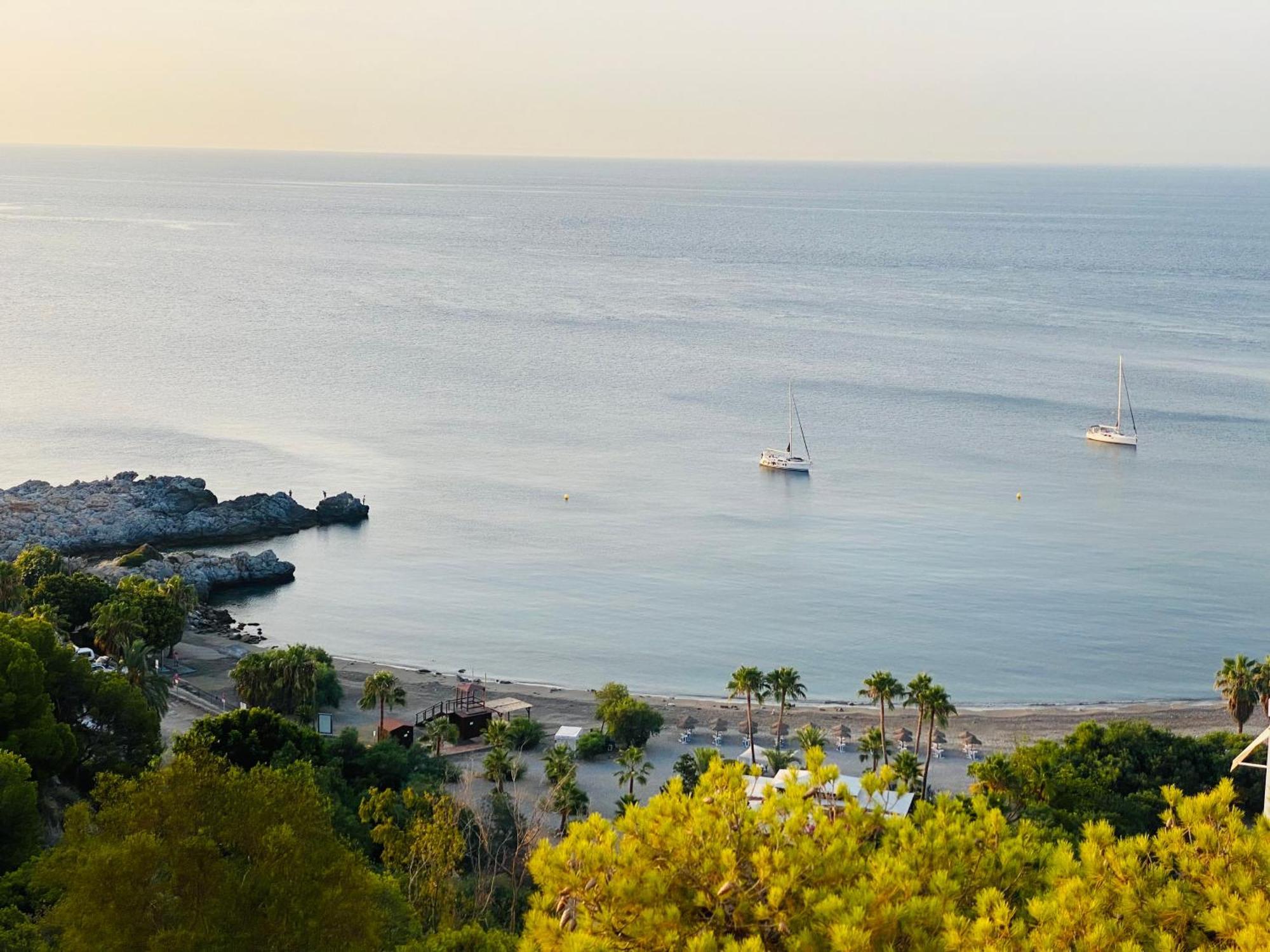 Jardines De Adnania En Marina Del Este Con Vista Al Mar Ada La Herradura  Zewnętrze zdjęcie