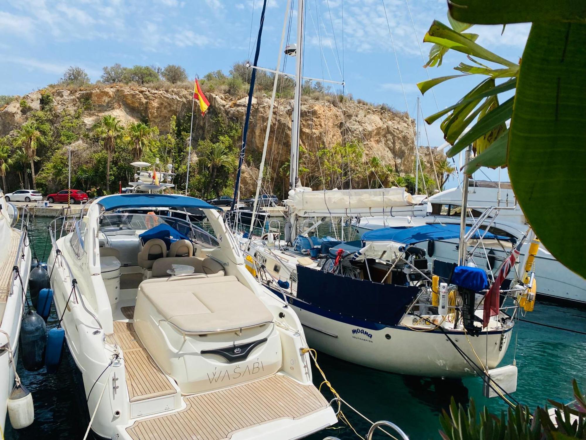 Jardines De Adnania En Marina Del Este Con Vista Al Mar Ada La Herradura  Zewnętrze zdjęcie